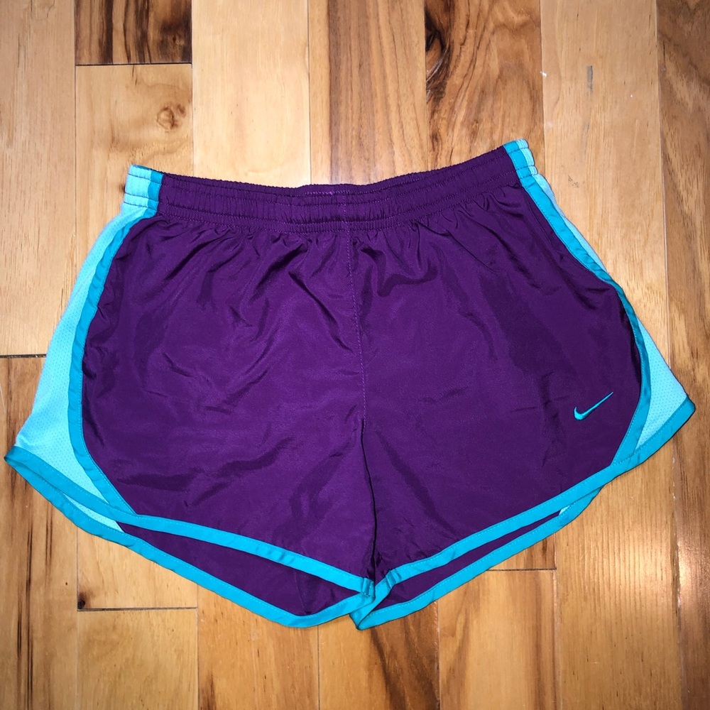 KIDS medium nike shorts